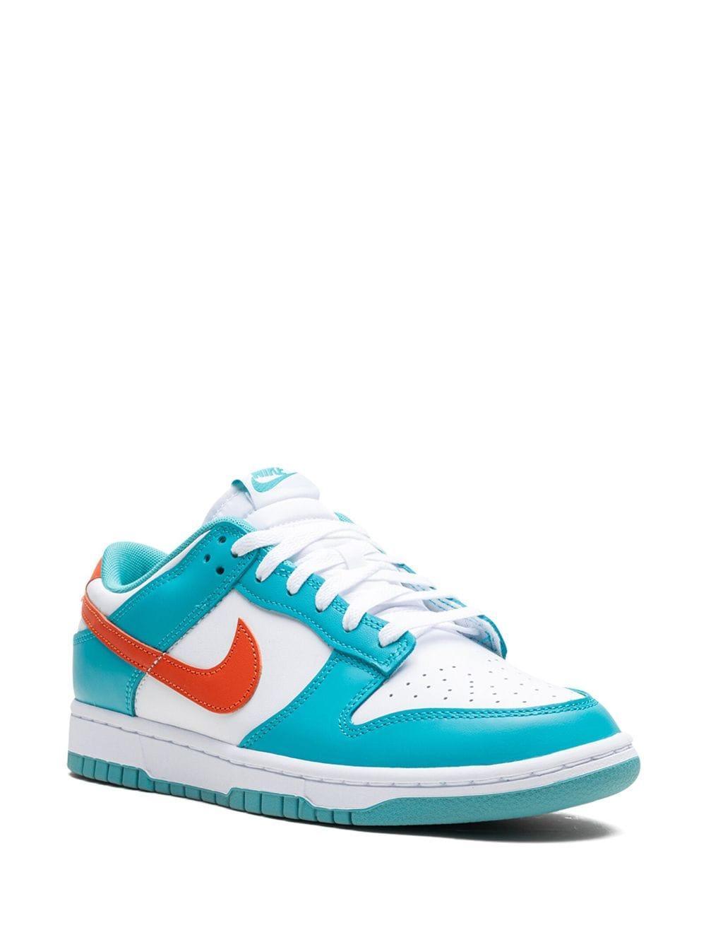 Dunk Low Retro Casual Shoes In White Product Image