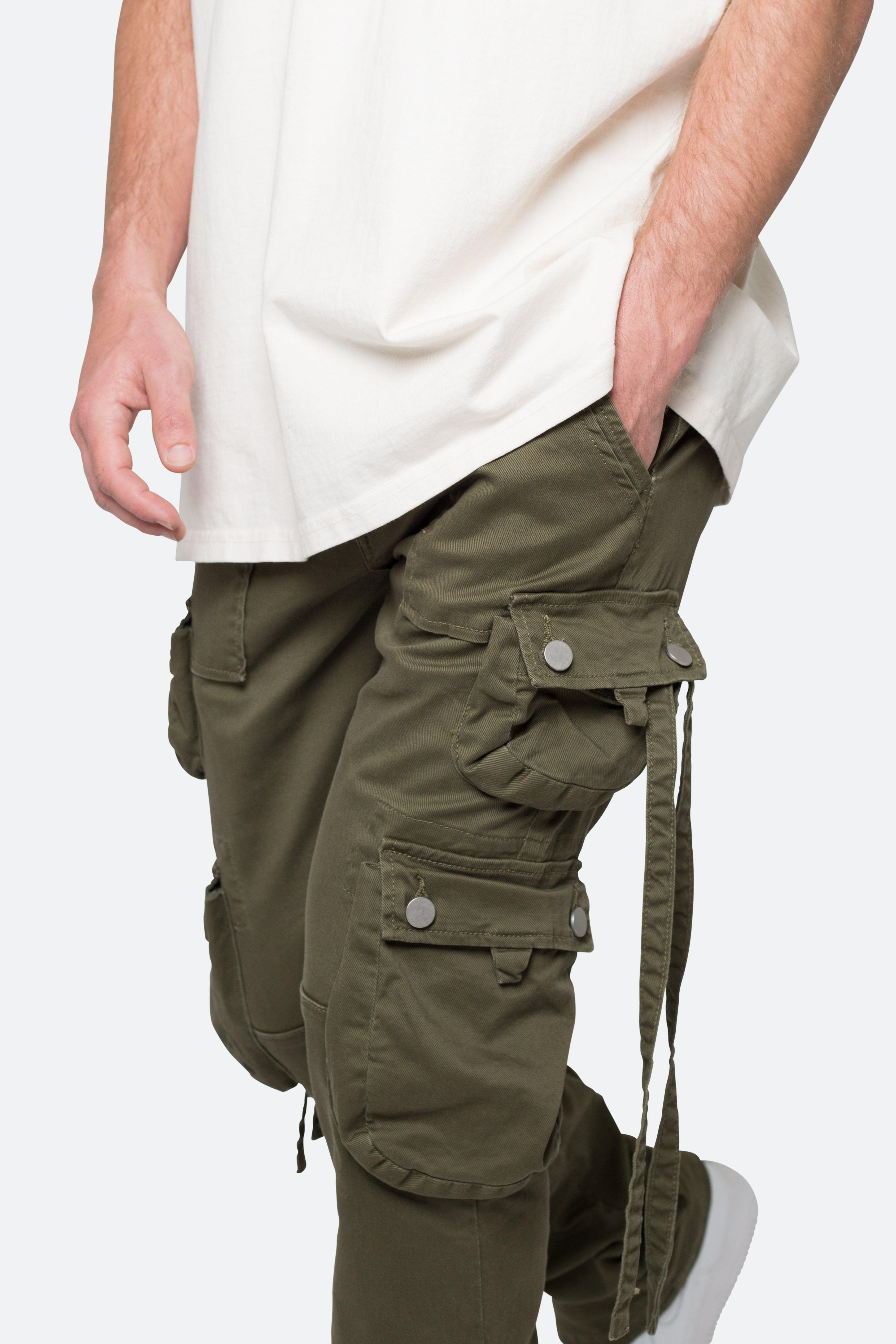 D152 Cargo Pants - Olive Product Image