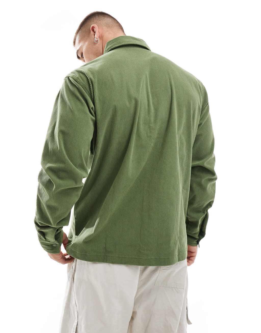 Columbia Flare-Gun corduroy shirt in green Product Image