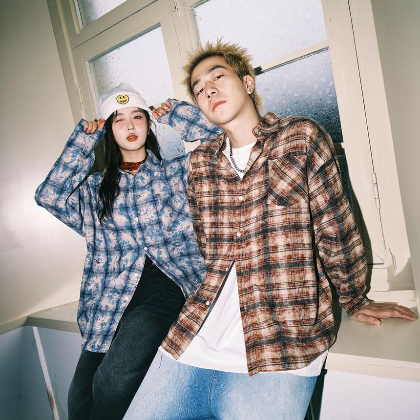 Couple Matching Long-Sleeve Plaid Button-Up Shirt Product Image