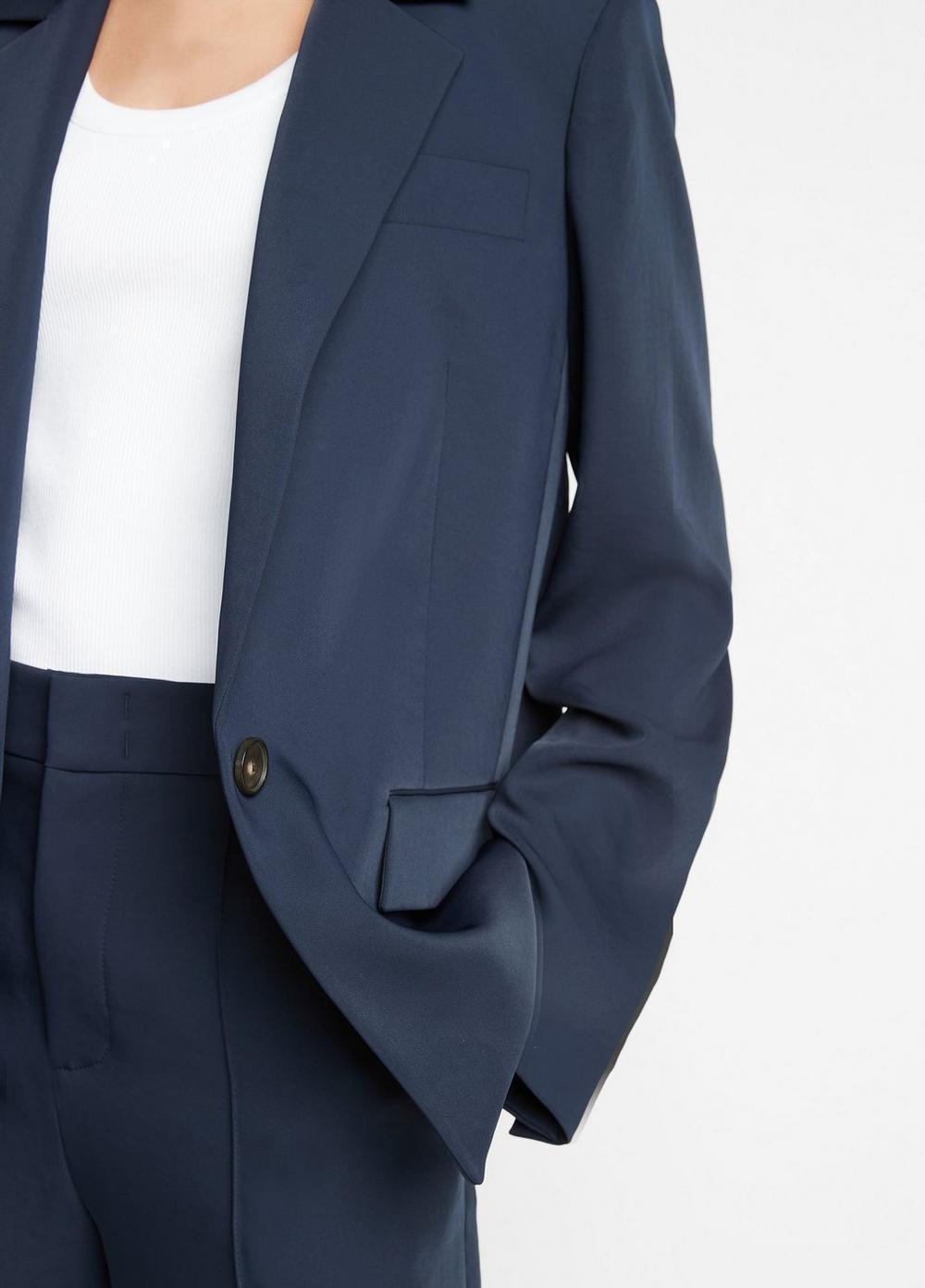 Soft Suiting Single-Breasted Blazer Product Image