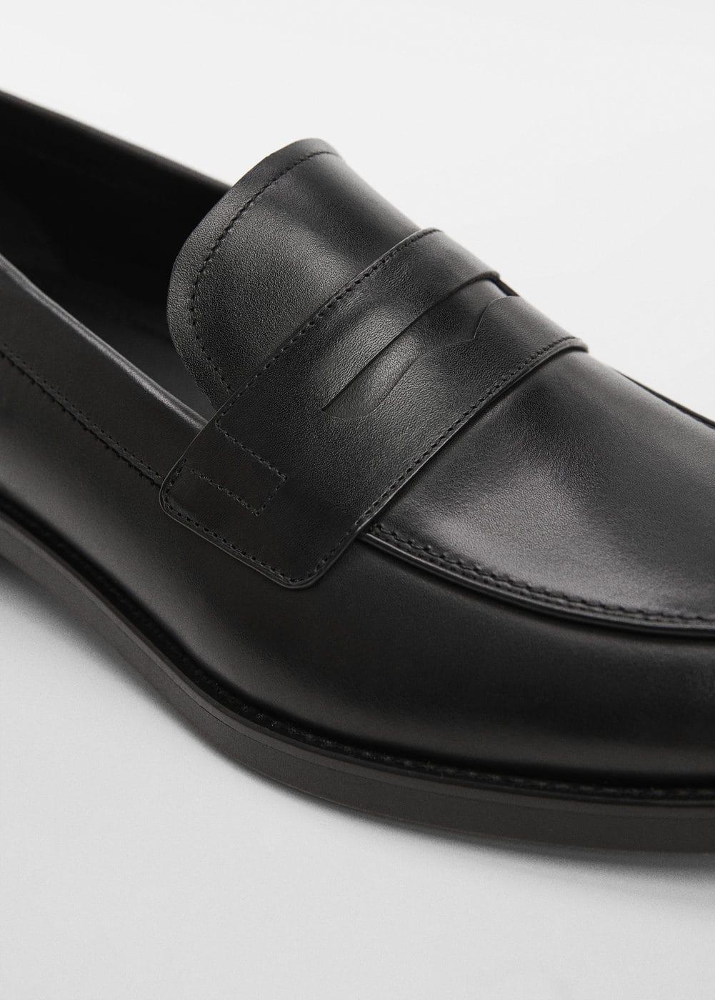 MANGO MAN - Aged-leather loafers blackMen Product Image