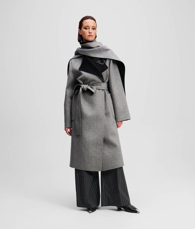 REVERSIBLE WOOL COAT Product Image