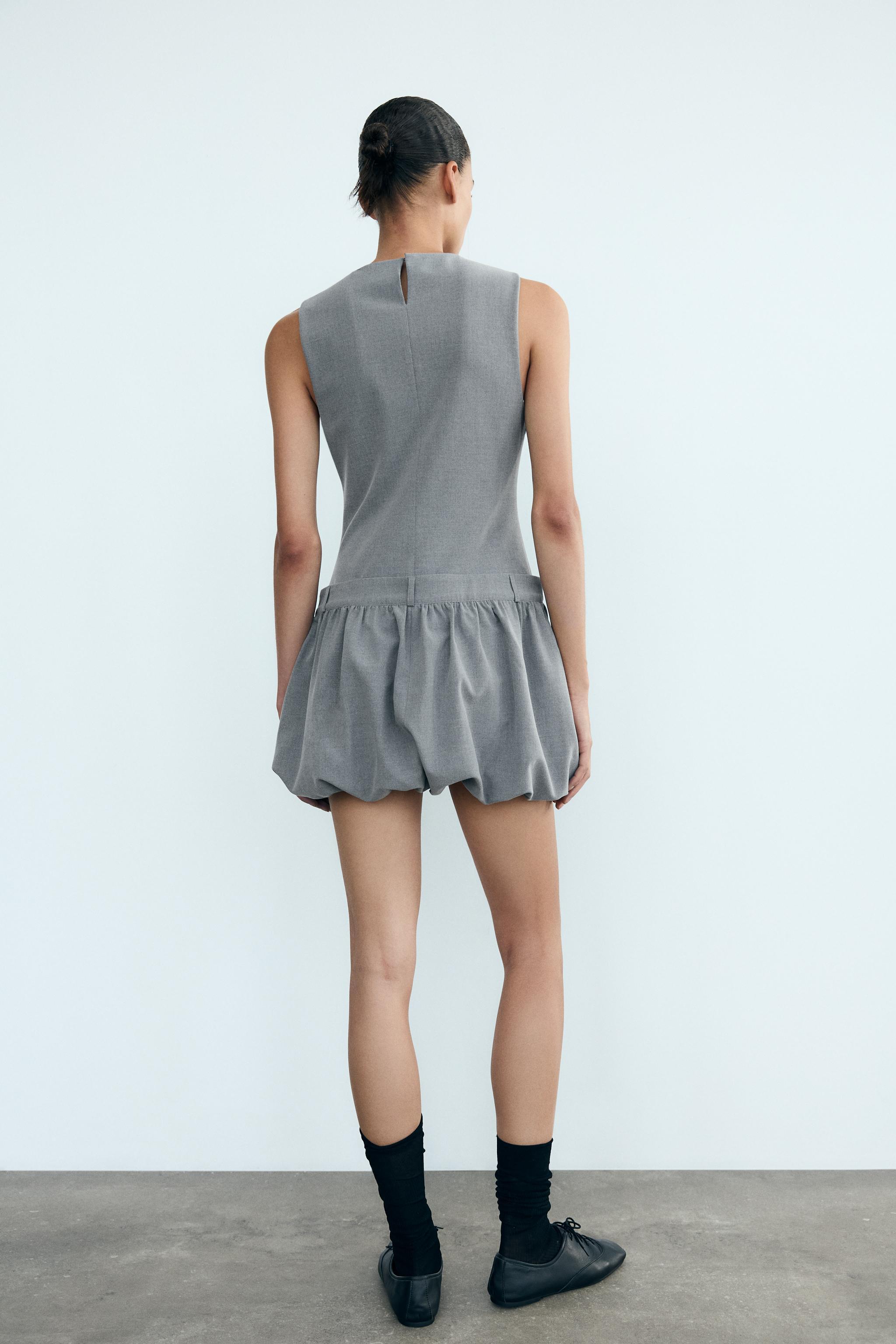 VOLUMINOUS SHORT DRESS Product Image