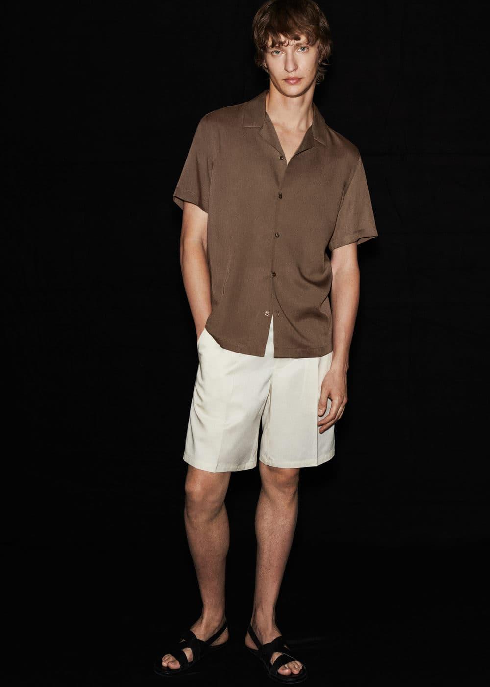 MANGO MAN - Linen-blend Bermuda shorts with darts beigeMen Product Image