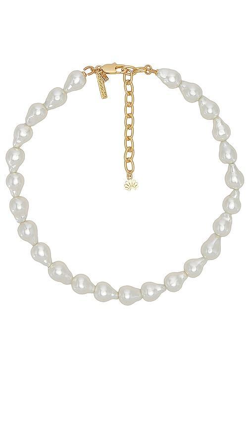 Baroque Pearl Collar Necklace Product Image