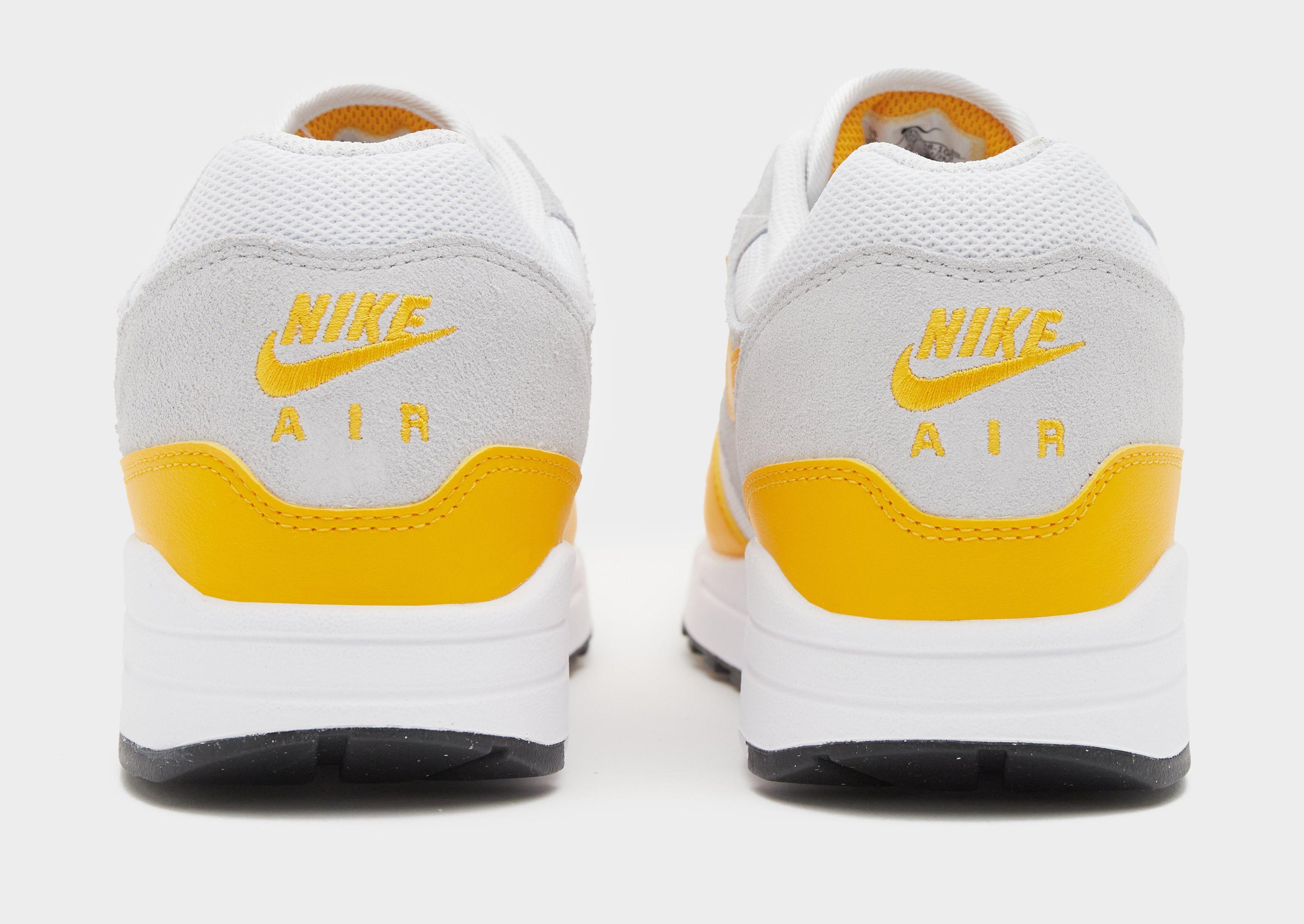 Nike Air Max 1 Product Image