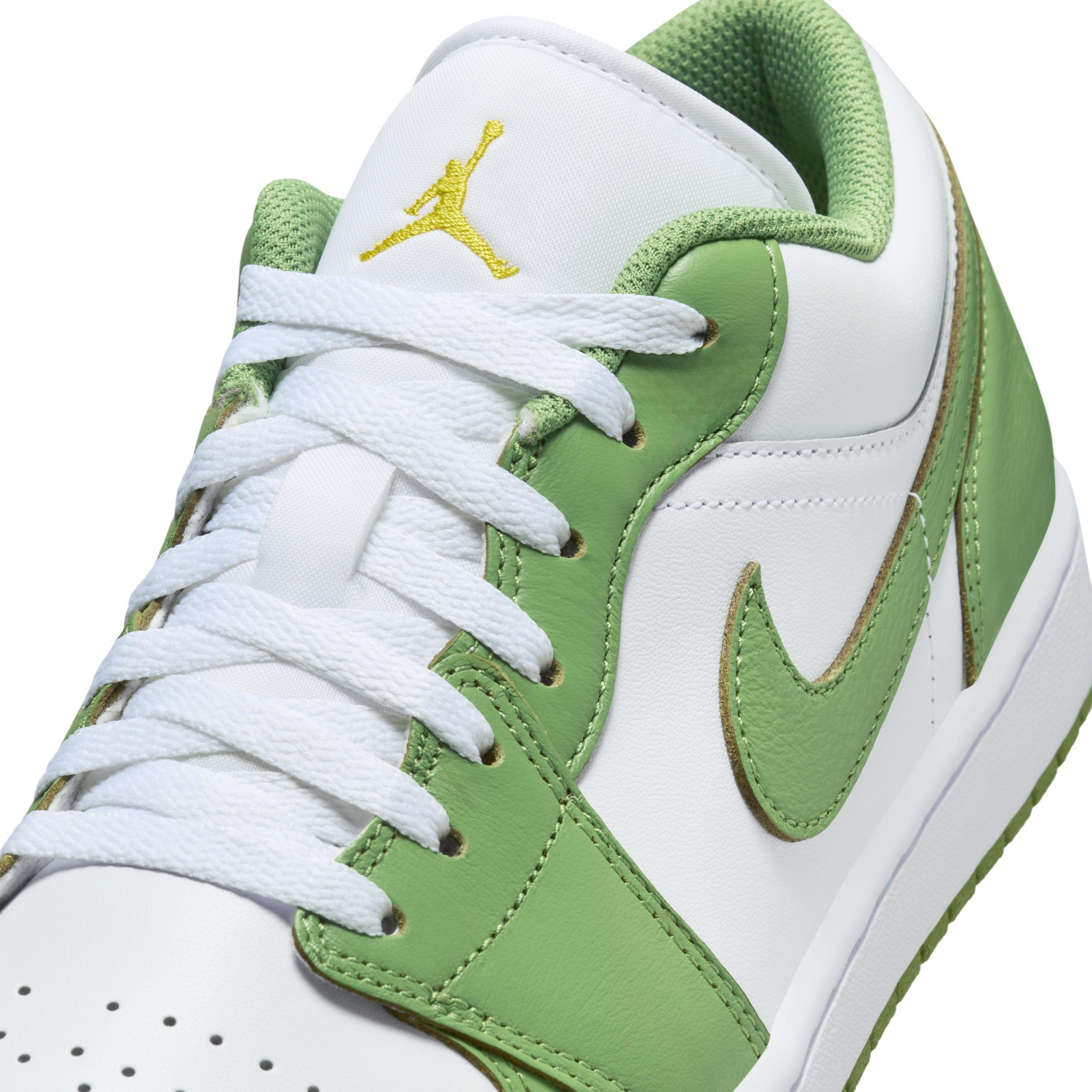 Men's Air Jordan 1 Low SE Shoes Product Image