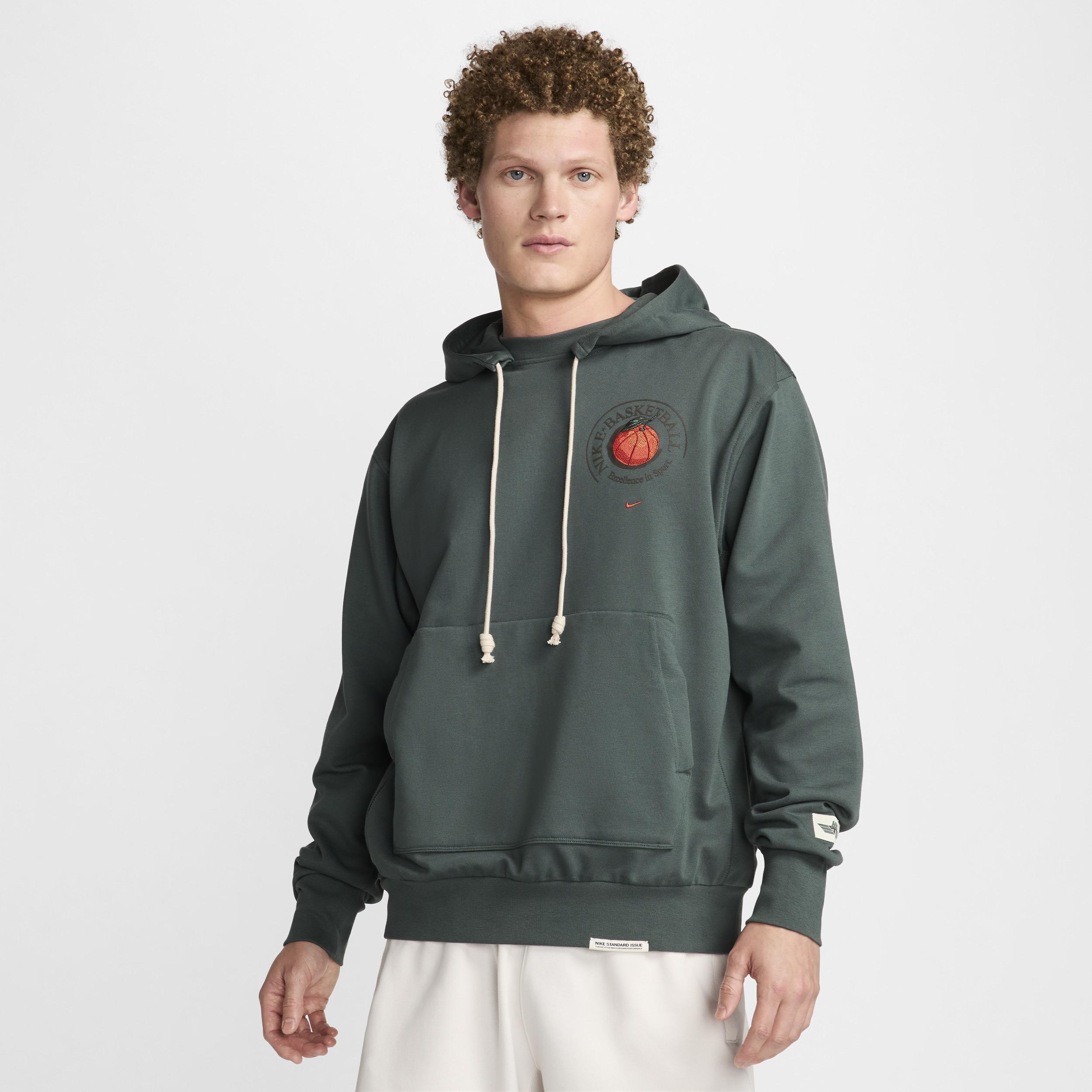 Nike Men's Standard Issue Dri-FIT Basketball Pullover Hoodie Product Image