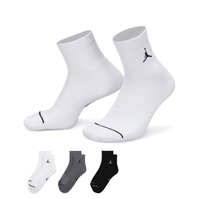 Jordan Everyday Ankle Socks (3 Pairs) Product Image