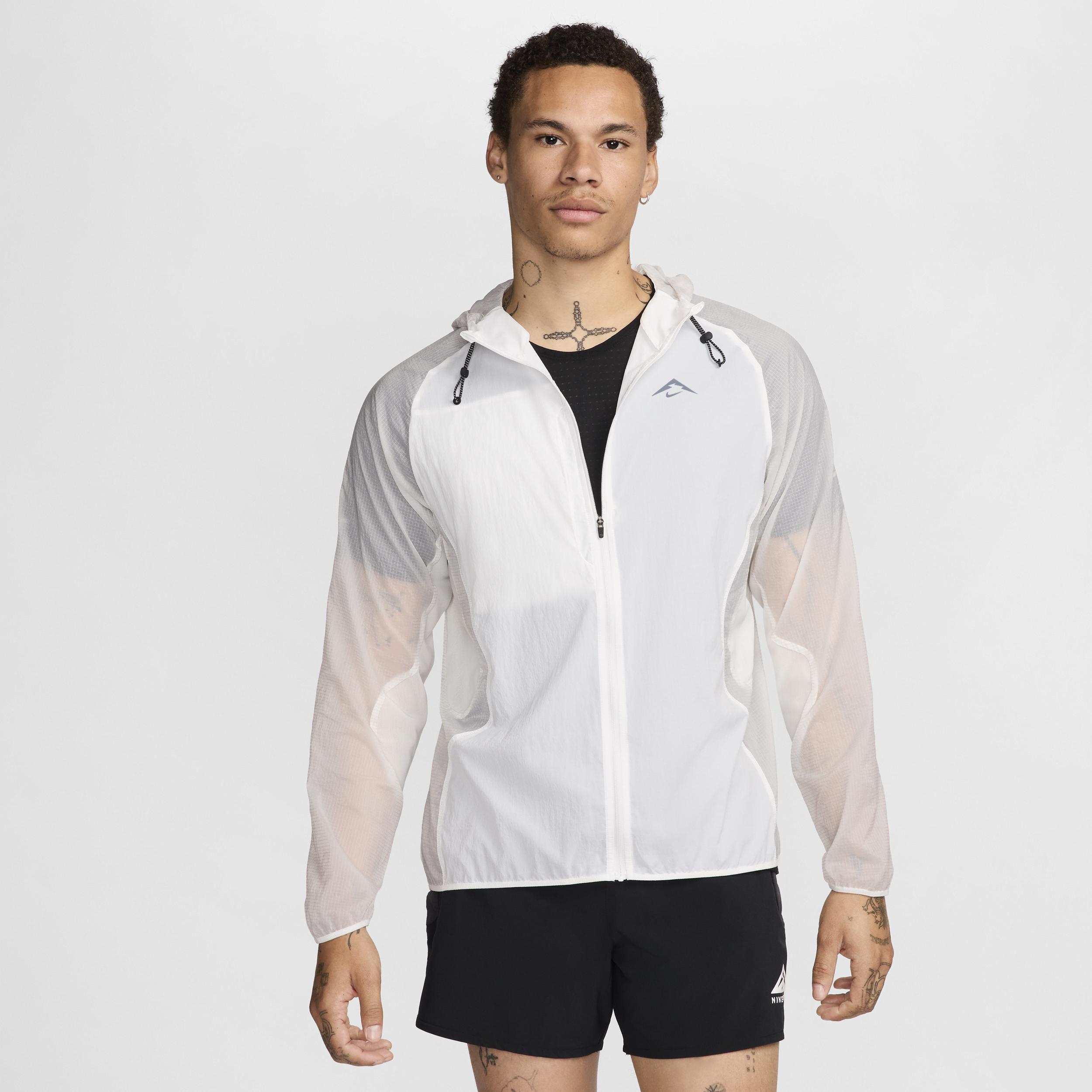 Nike Mens Trail Aireez Running Jacket Product Image