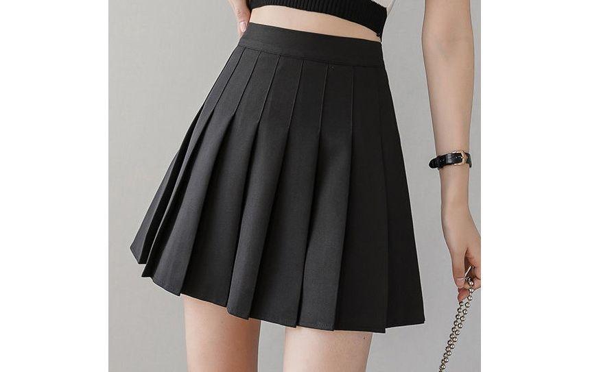 High-Waist Mini Pleated Skirt Product Image