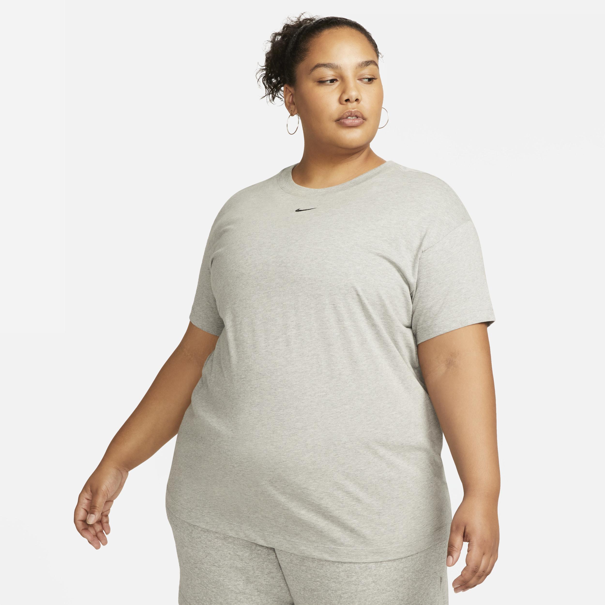 Women's Nike Sportswear Essential T-Shirt (Plus Size) Product Image