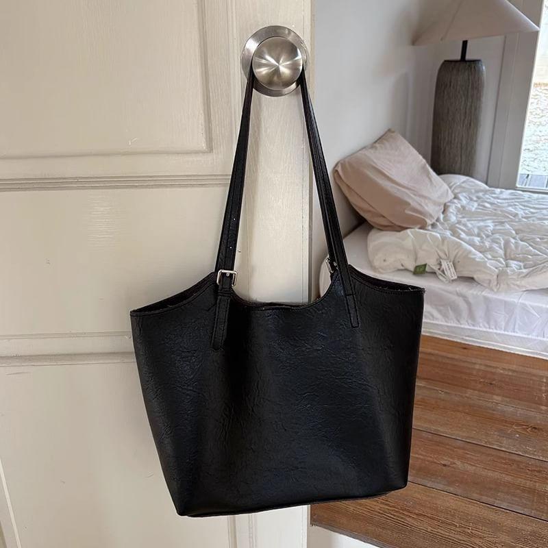 Plain Faux Leather Tote Bag product image