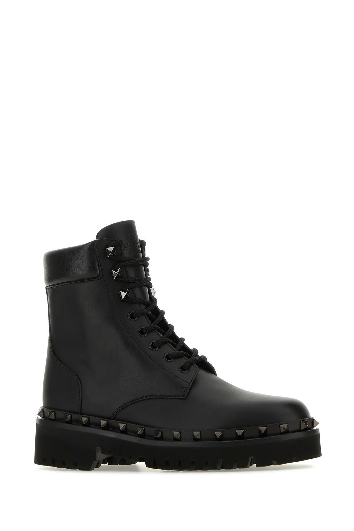 50mm Rockstud Leather Combat Boots In Nero Product Image