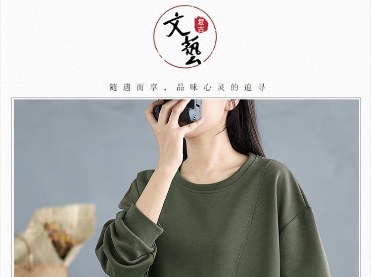 Crew Neck Plain Asymmetrical Slit Pullover Product Image