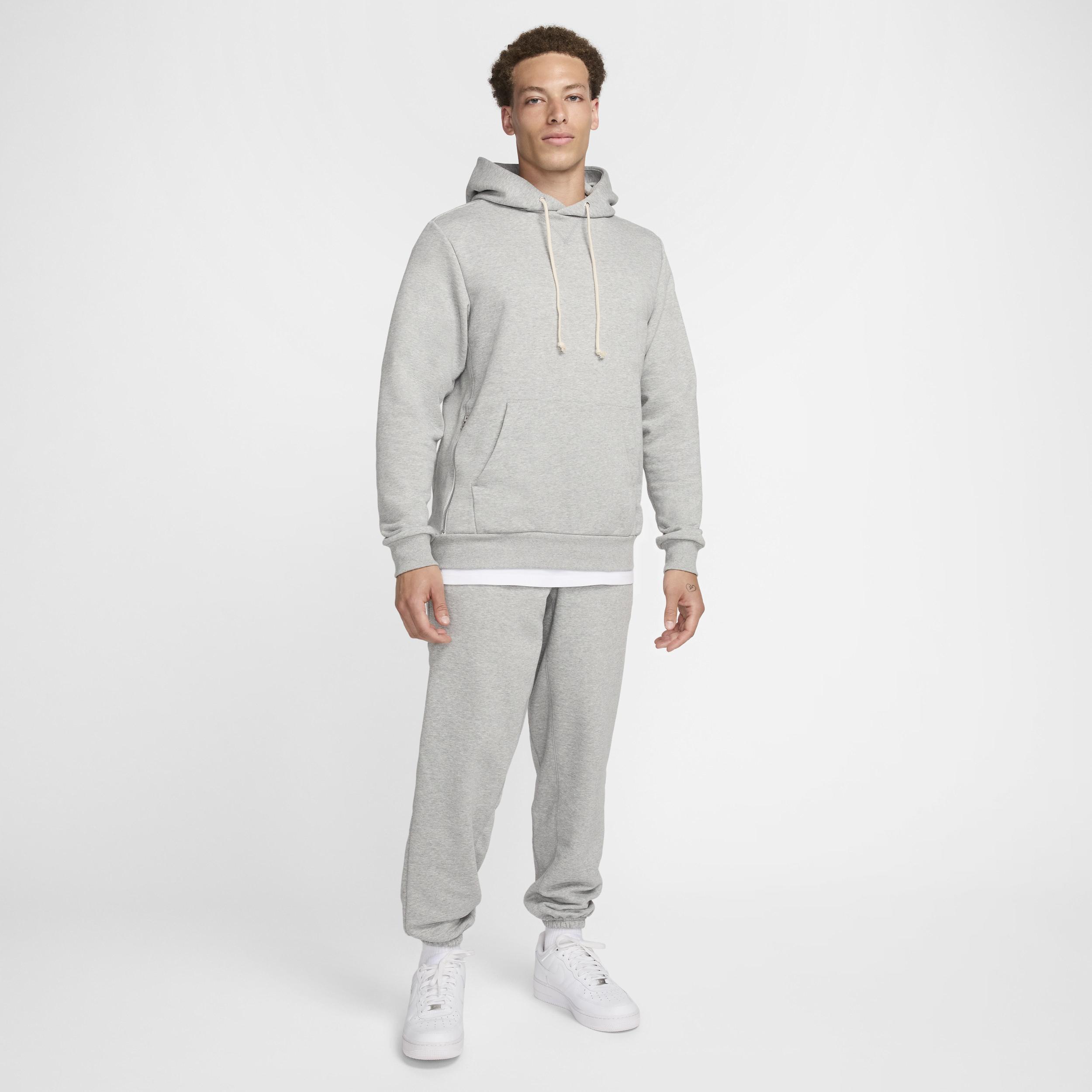 Nike Men's Standard Issue Dri-FIT Pullover Basketball Hoodie Product Image