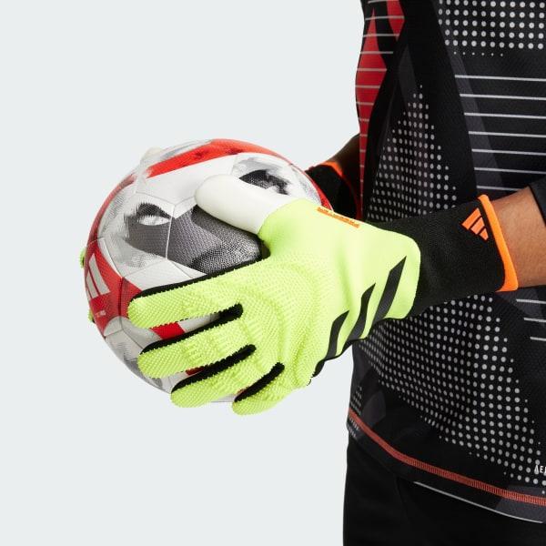 Predator Pro Goalkeeper Gloves Product Image