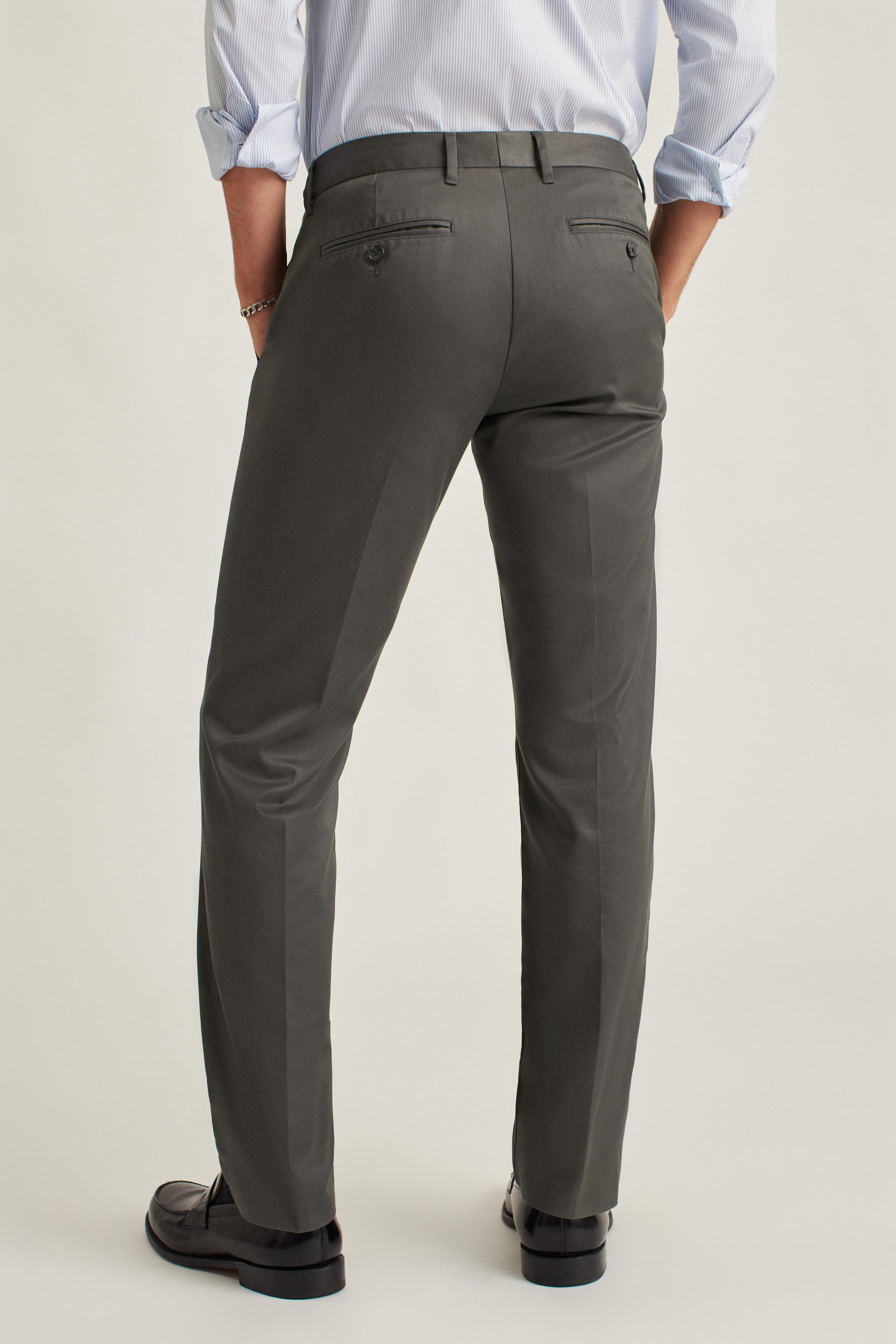 Weekday Warrior Dress Pants Product Image