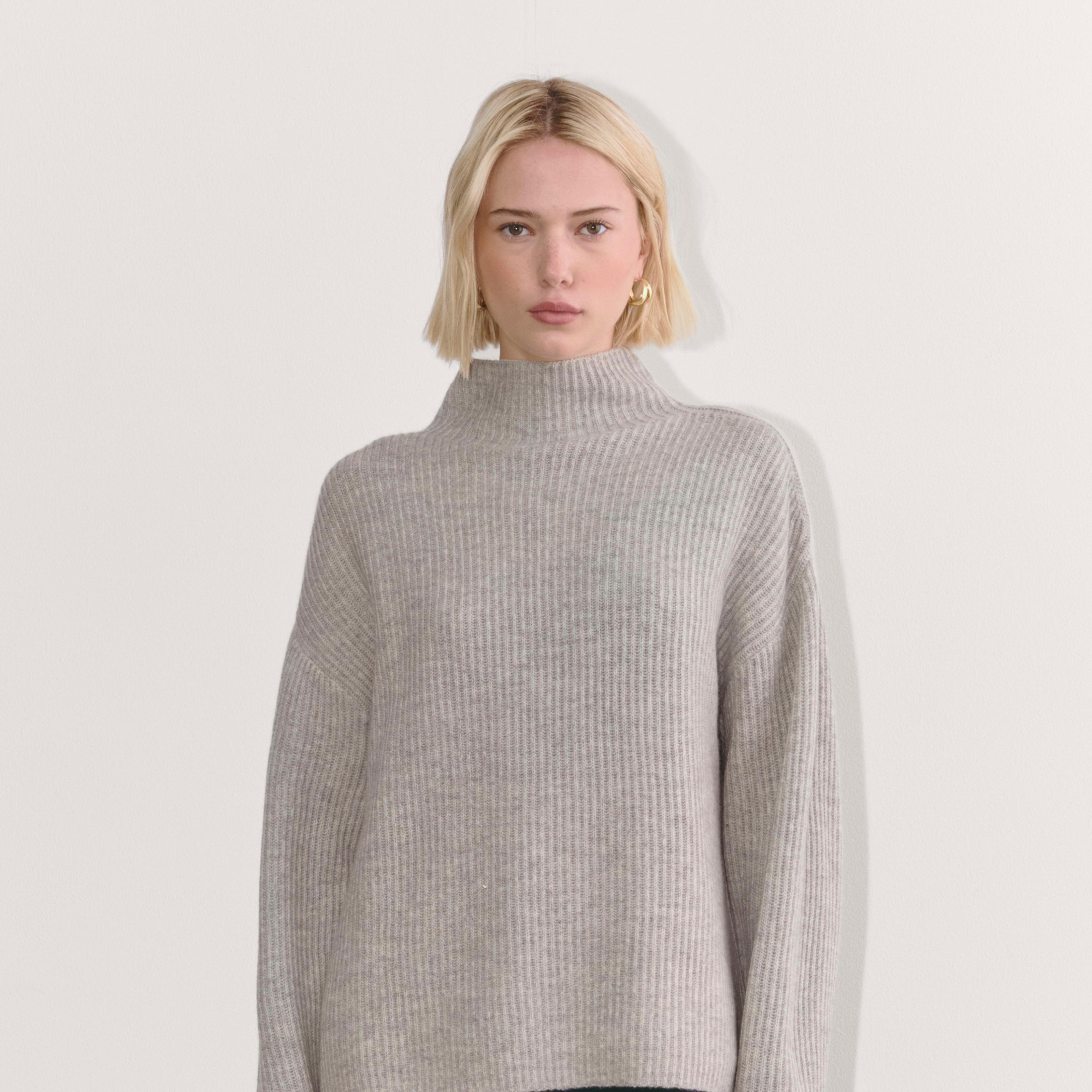 The Fisherman Turtleneck in Wool Cashmere Product Image