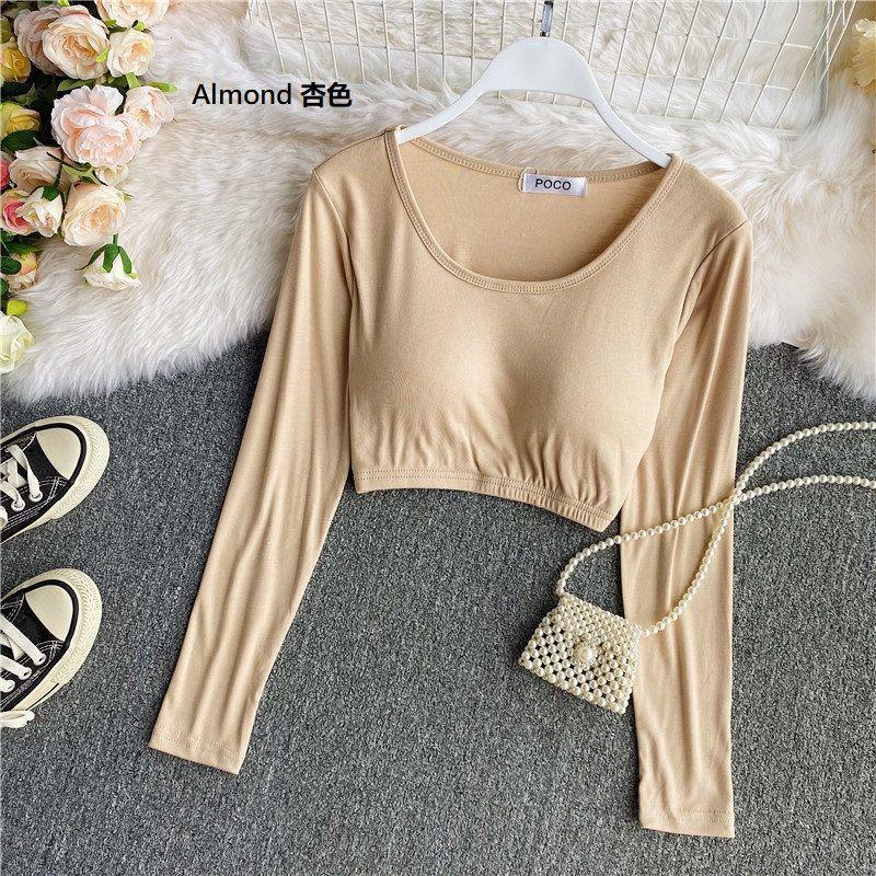 Plain U-Neck Padded Long-Sleeve Cropped Top Product Image