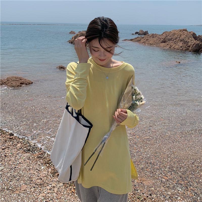 Long Sleeve Crew Neck Plain Slit Tee Product Image