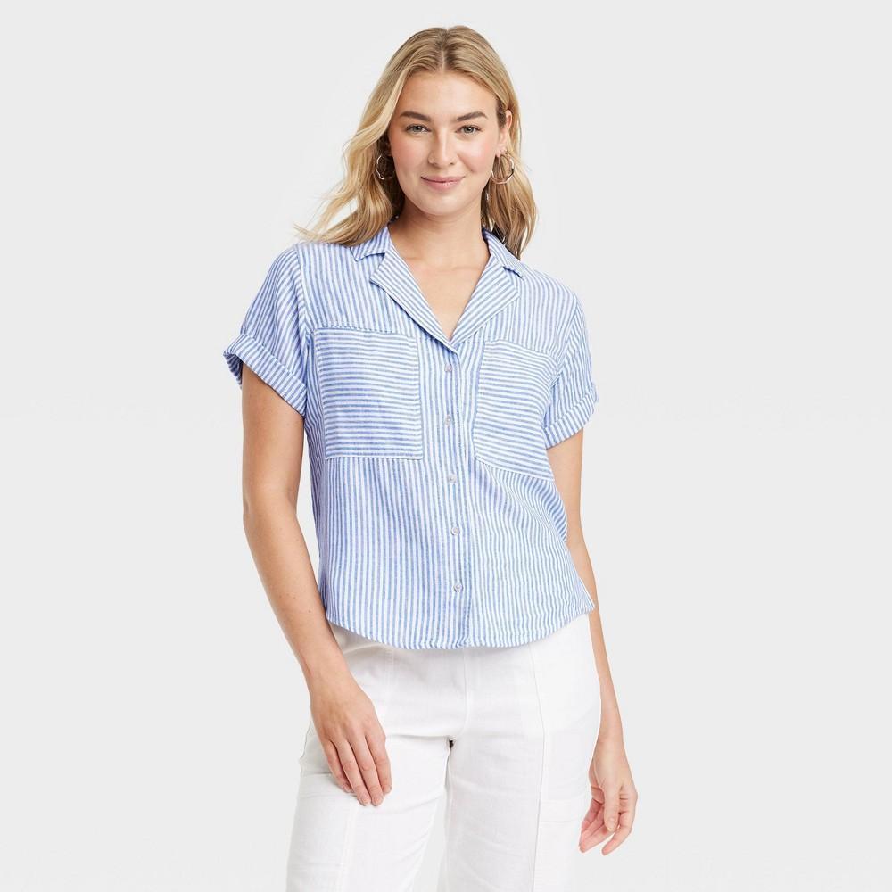 Womens Short Sleeve Collared Button-Down Shirt - Universal Thread Blue Striped M Product Image