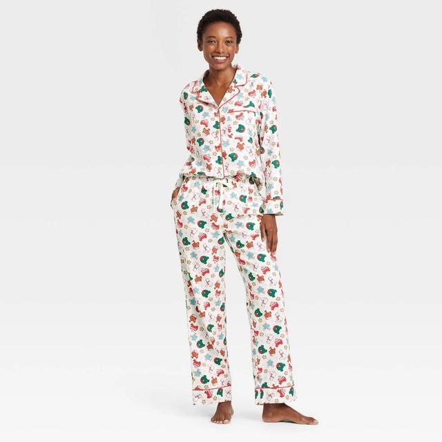 Womens Holiday Treats Print Flannel Holiday Matching Family Pajama Set - Wondershop White Product Image