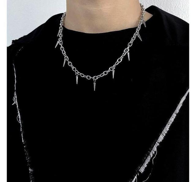 Fang Charm Necklace Product Image