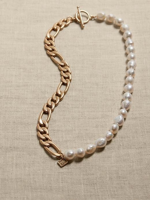 Chain Pearl Necklace Product Image