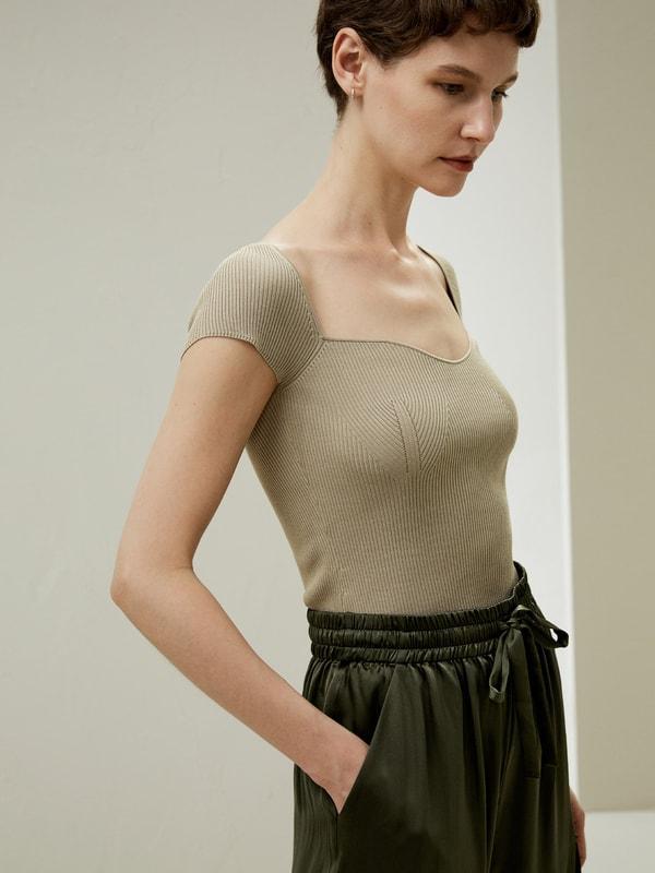 Sweetheart Neck Ribbed Silk Knit Top Product Image