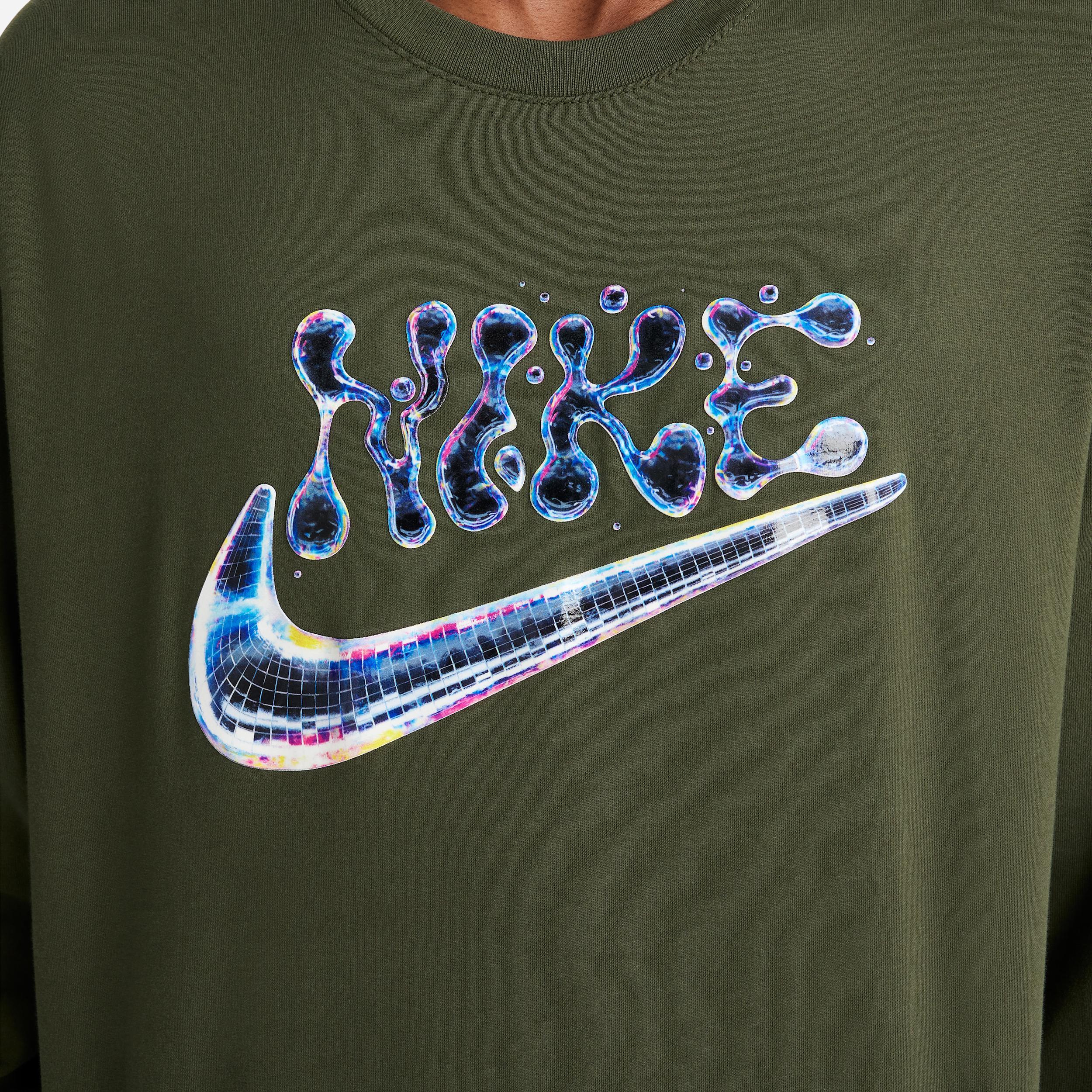 Men's Nike Sportswear Club Long-Sleeve T-Shirt Product Image