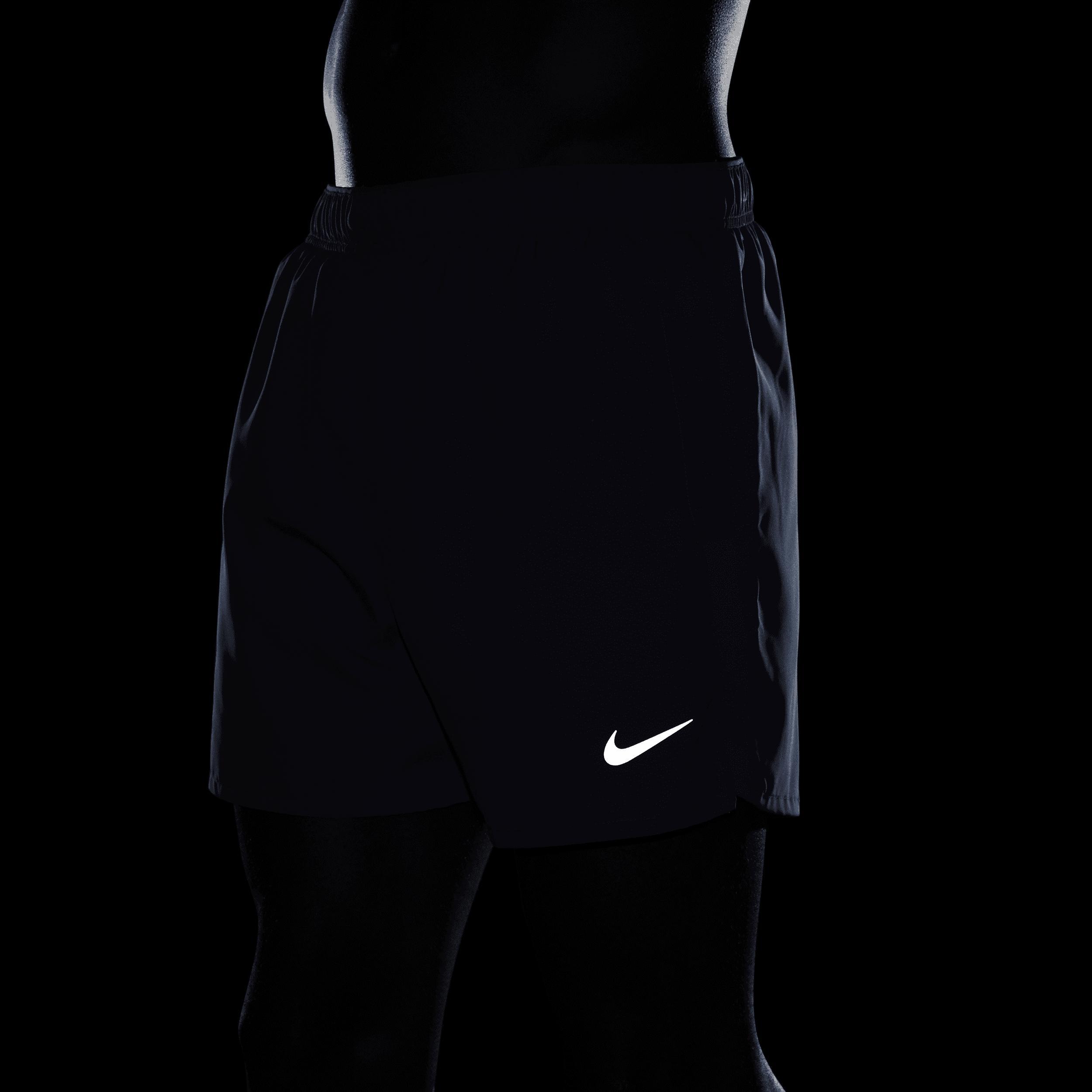 Nike Dri-FIT Challenger 5-Inch Brief Lined Shorts Product Image