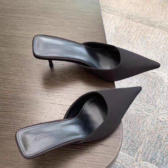 Pointed Toe Kitten Heel Mules Product Image