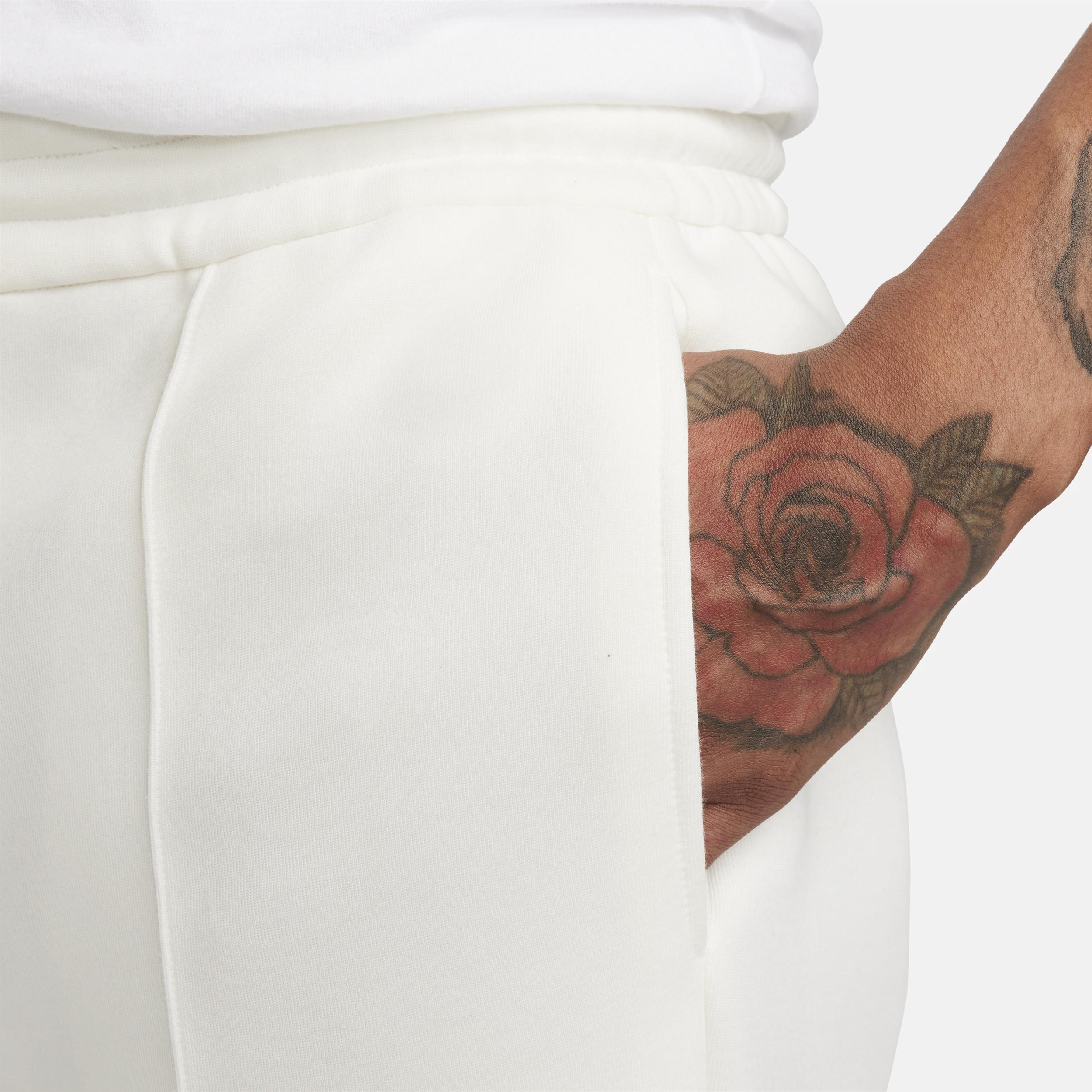 Men's Nike Sportswear Tech Fleece Reimagined Loose Fit Open Hem Sweatpants Product Image