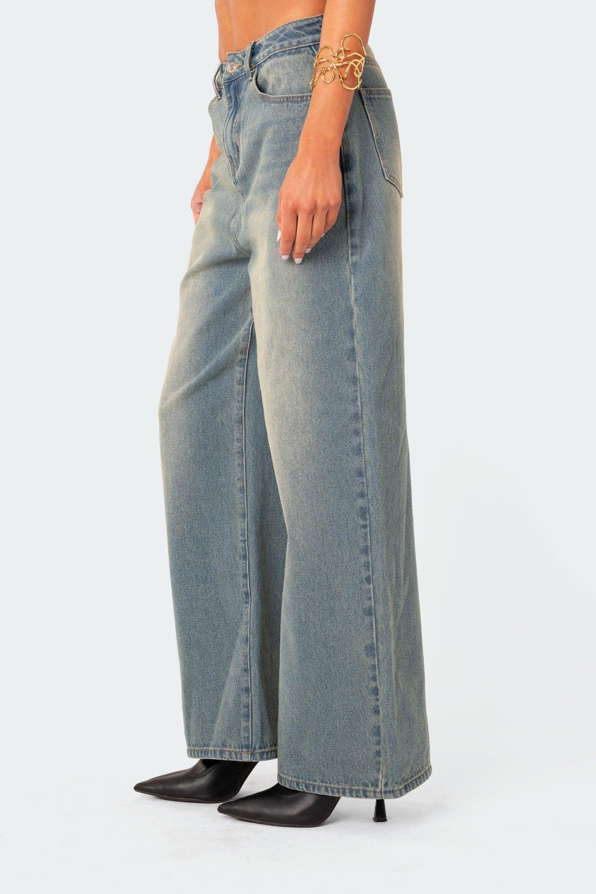 Braya Washed Low Rise Baggy Jeans Product Image