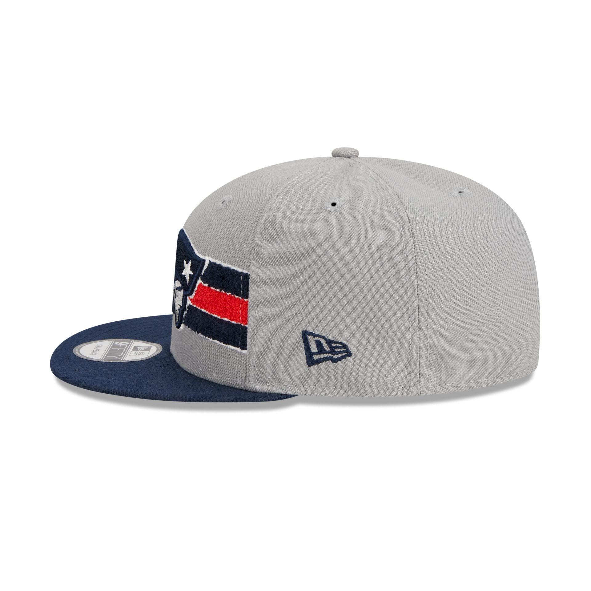 New England Patriots Lift Pass 9FIFTY Snapback Hat Male Product Image