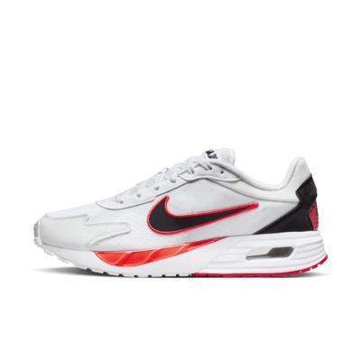 Nike Men's Air Max Solo Shoes Product Image