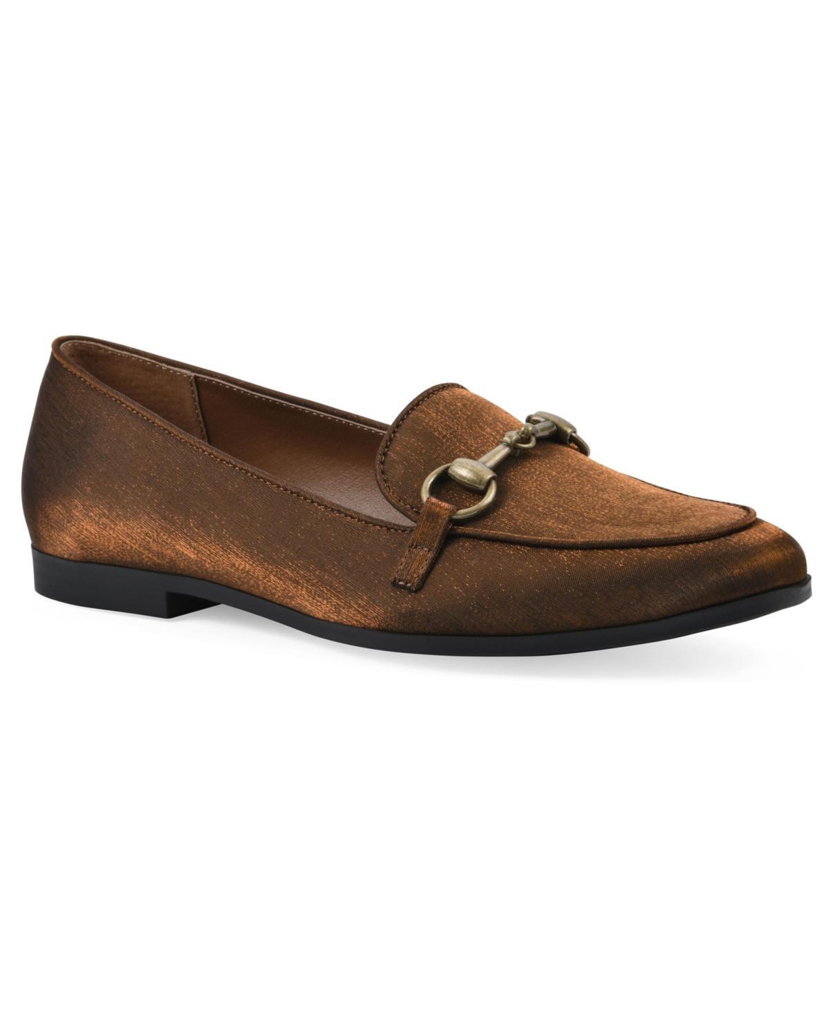 White Mountain Womens Nooks Loafers Product Image