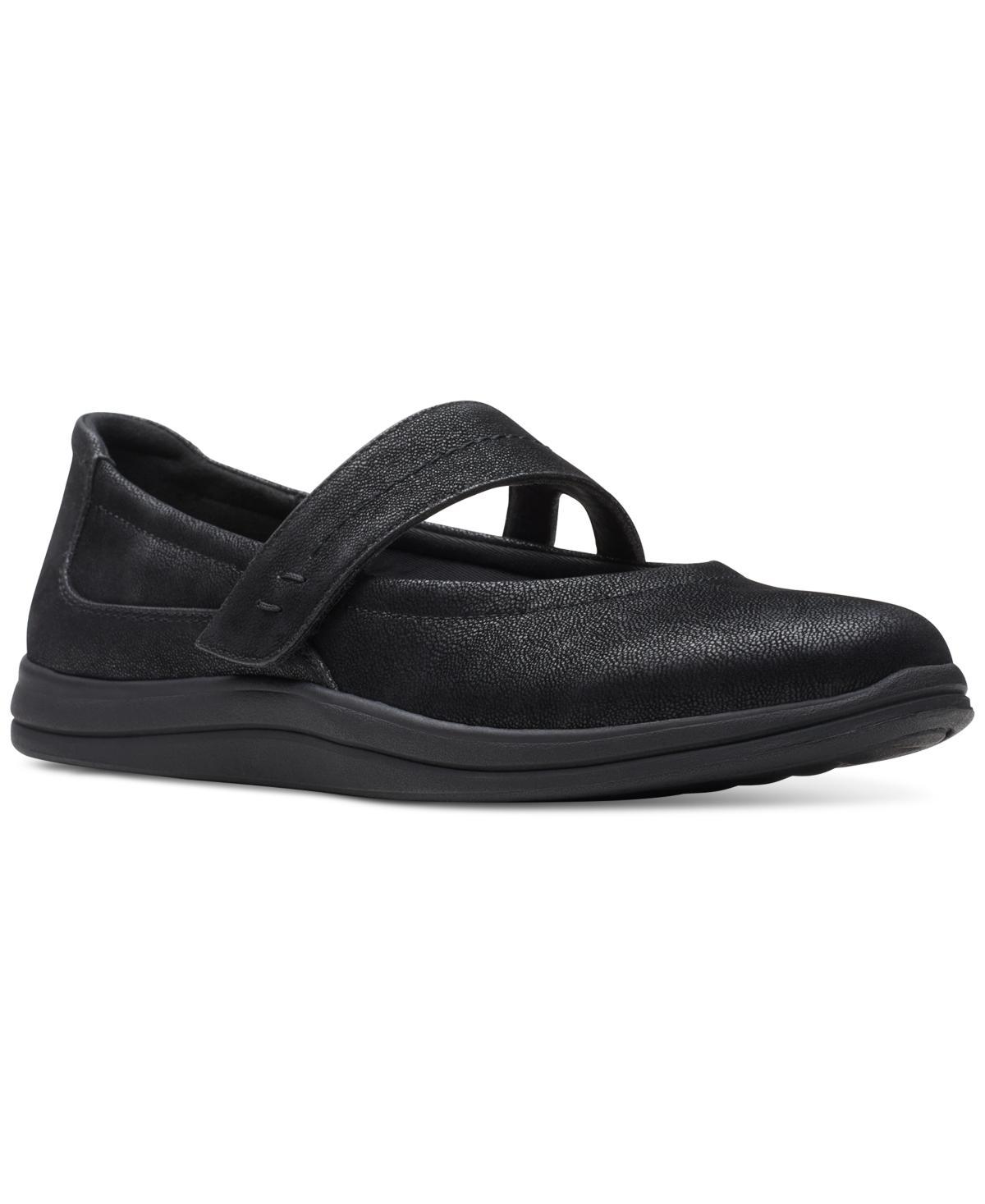 Clarks Womens Cloudsteppers Breeze Mj Strapped Flats Product Image