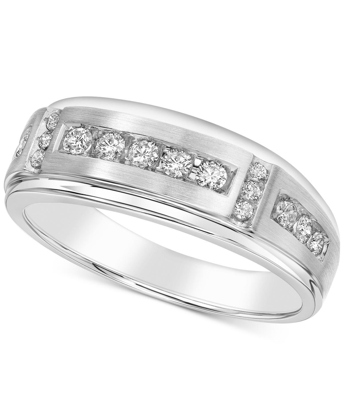 Mens Diamond Band (1/2 ct. t.w.) in 10k Yellow Gold and 10k White Gold Product Image