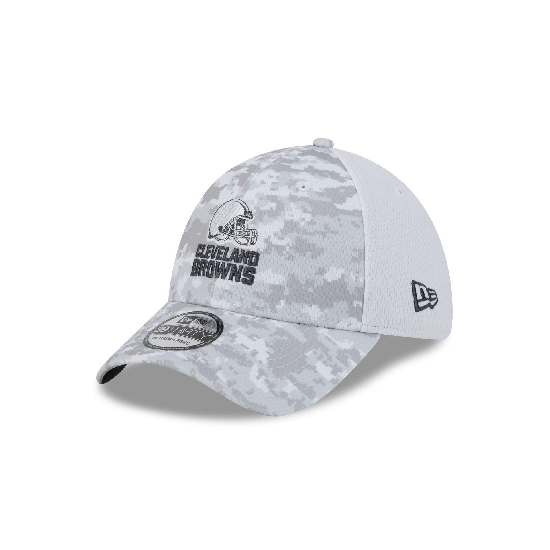 Cleveland Browns 2024 Salute to Service 39THIRTY Stretch Fit Hat Male Product Image