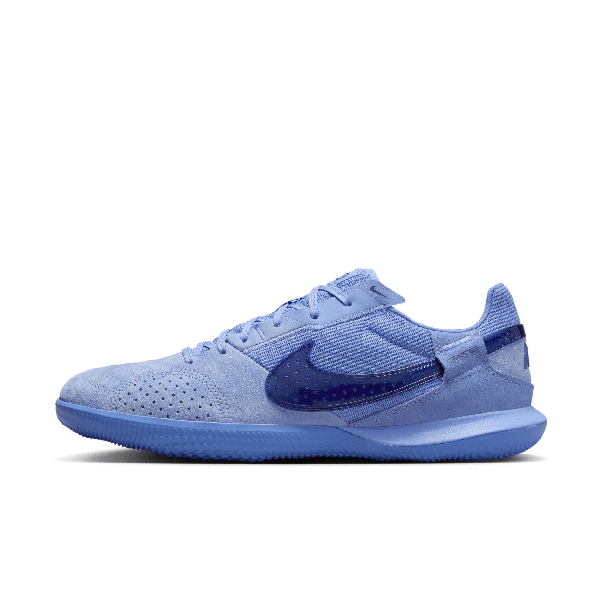 Nike Men's Streetgato Low-Top Soccer Shoes Product Image