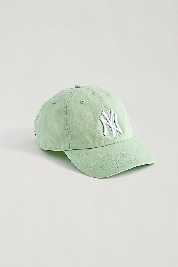 47 Brand New York Yankees MLB Classic Clean Up Hat Mens at Urban Outfitters Product Image