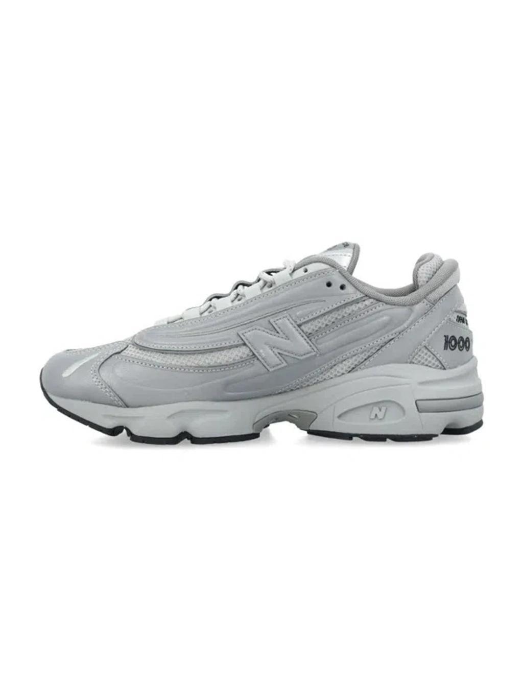 NEW BALANCE Sneakers In Silver Metallic Product Image