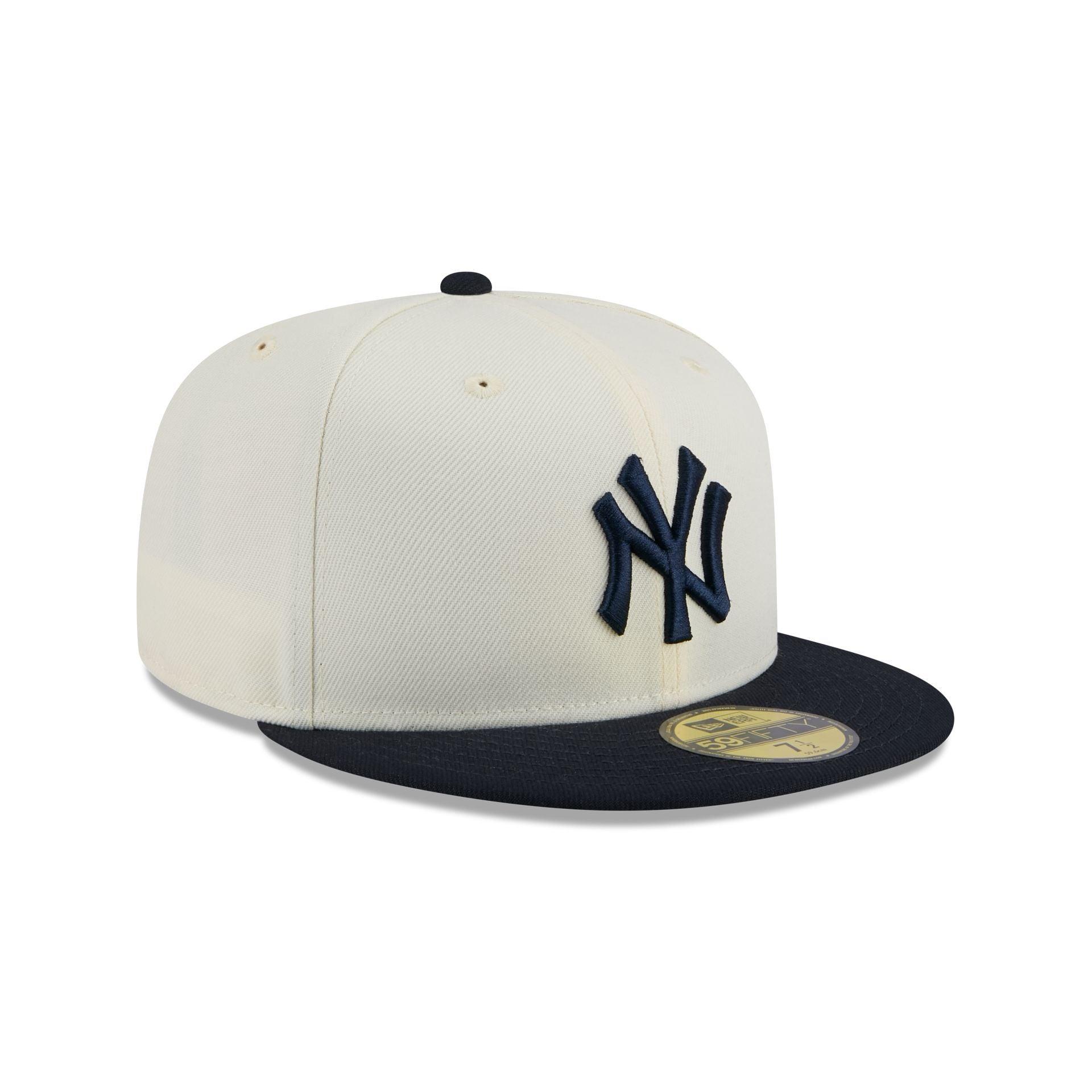 New York Yankees Chrome 59FIFTY Fitted Hat Male Product Image