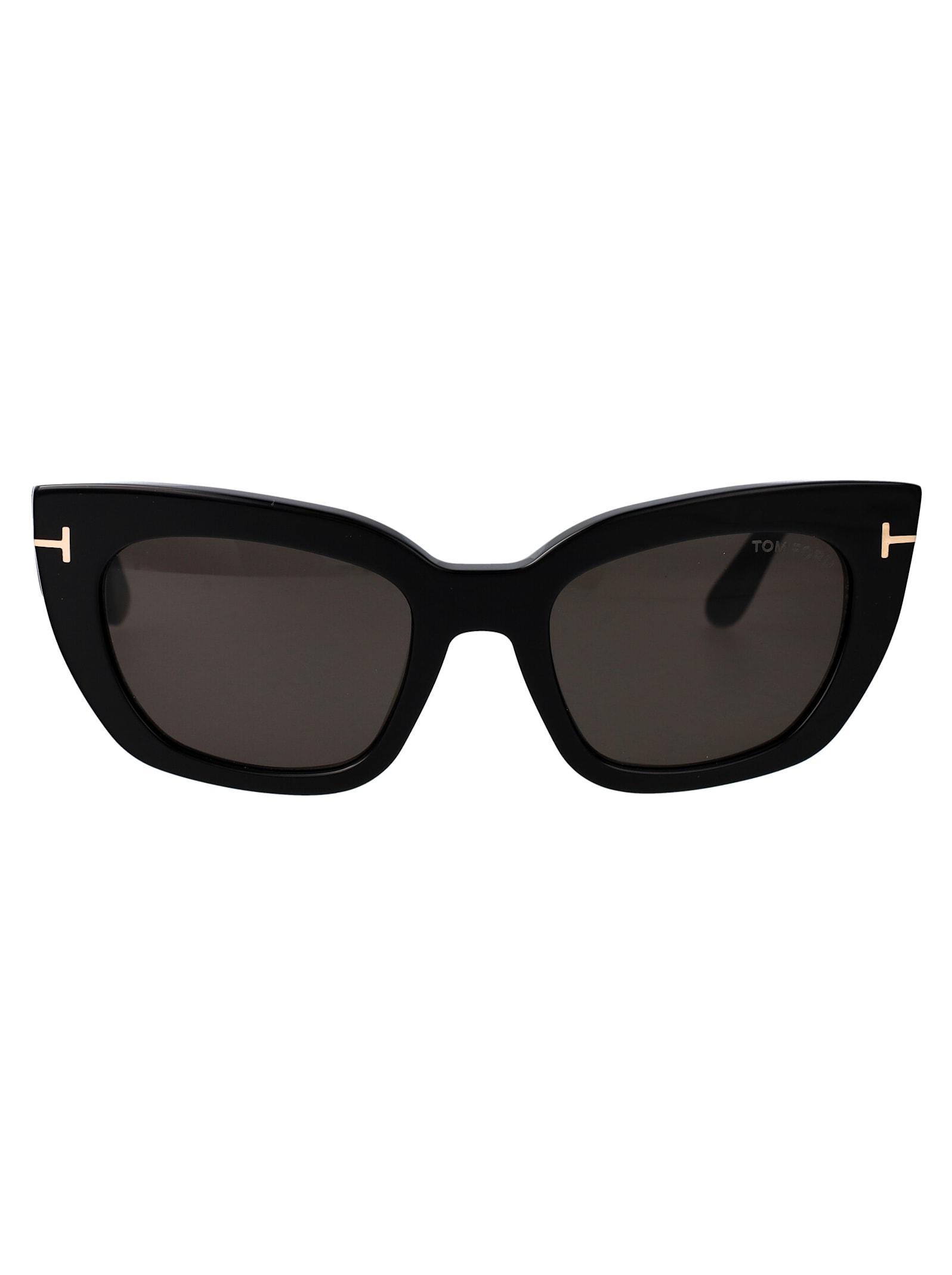 TOM FORD Ft1190/s Sunglasses In Black Product Image