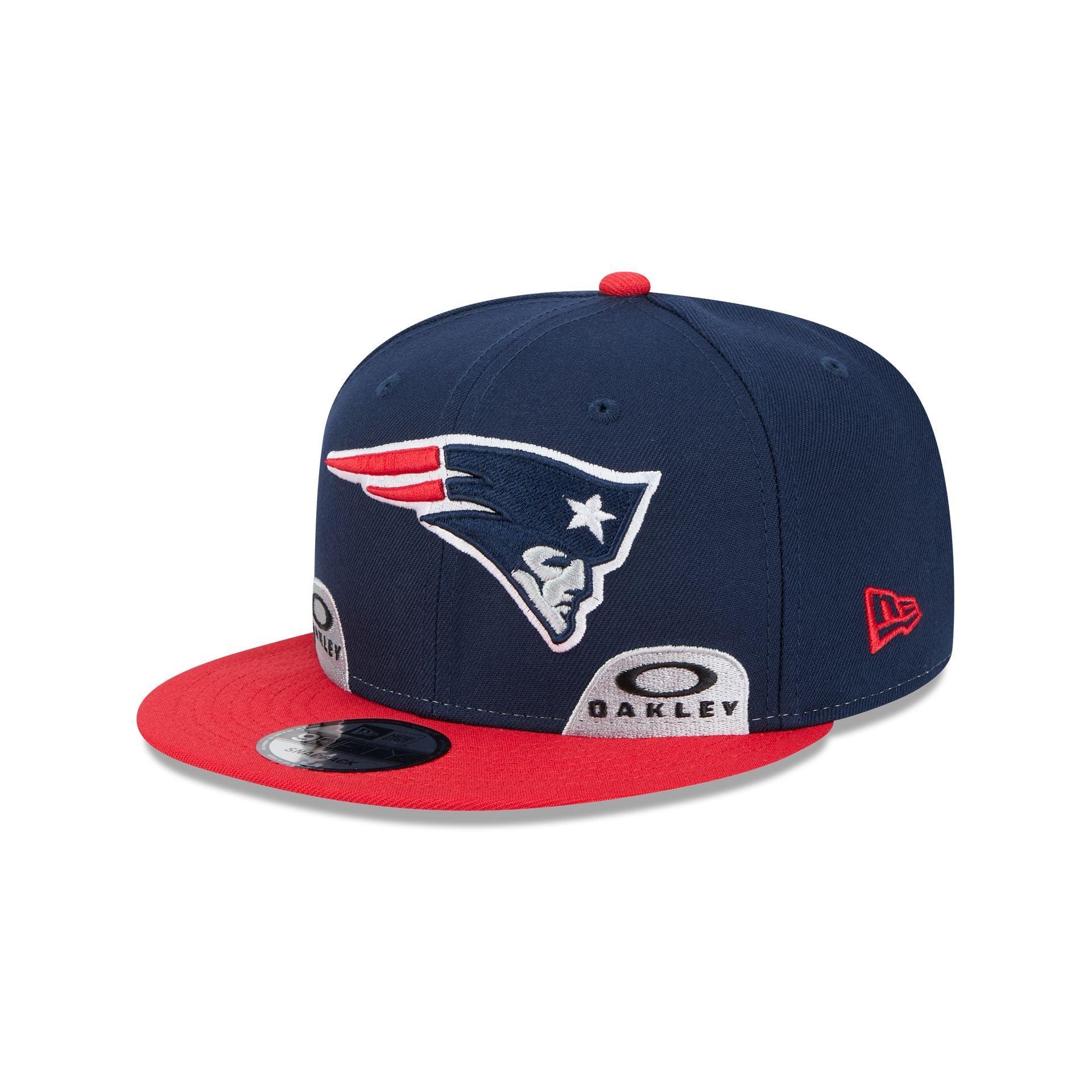 Oakley x New England Patriots 9FIFTY Snapback Hat Male Product Image