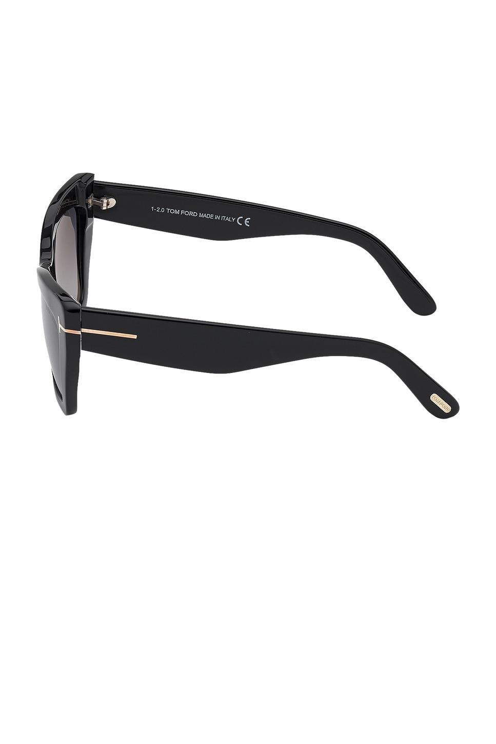 TOM FORD Wyatt Sunglasses in Black Product Image