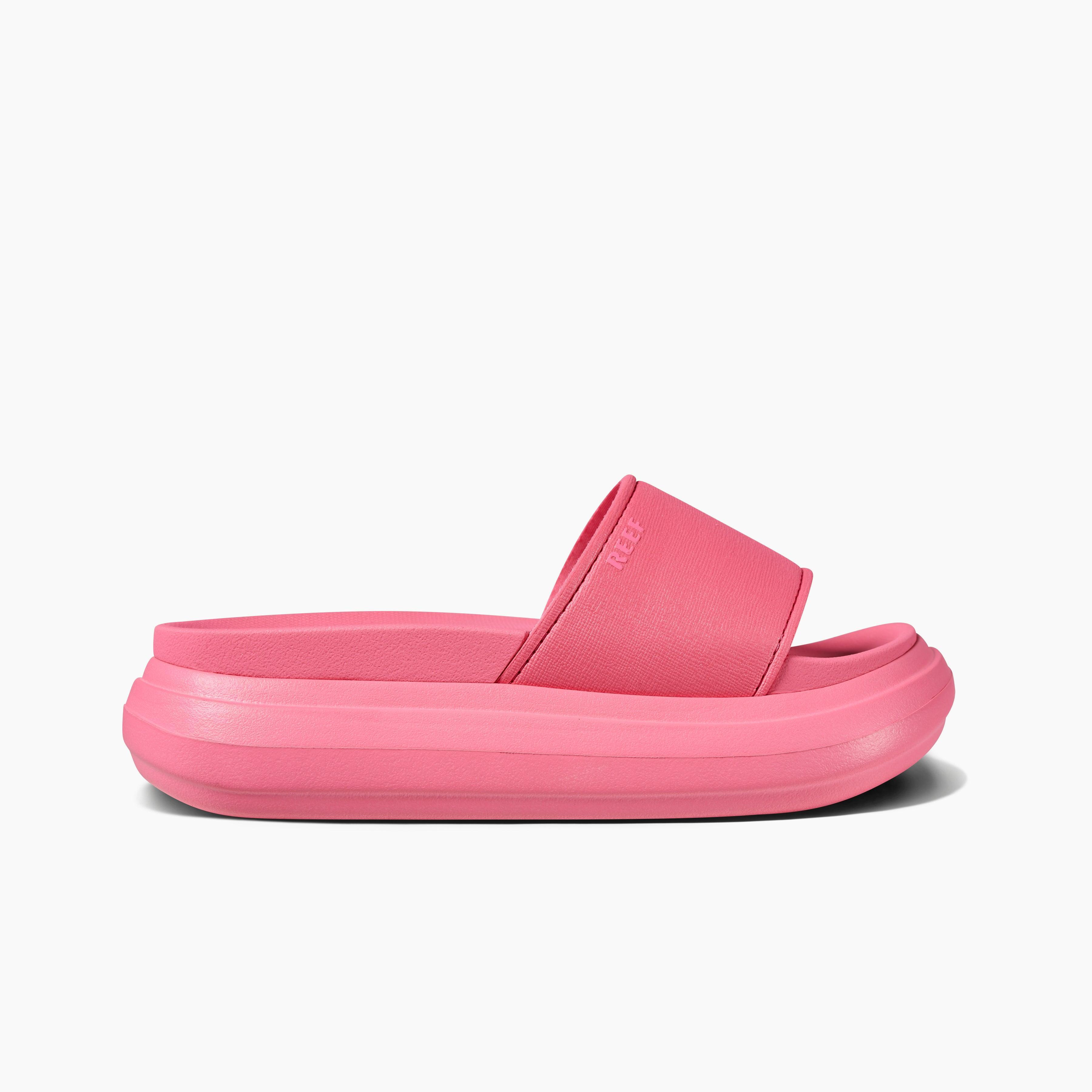 Women's Cushion Bondi Bay Slides in Hot Pink | REEF® Product Image